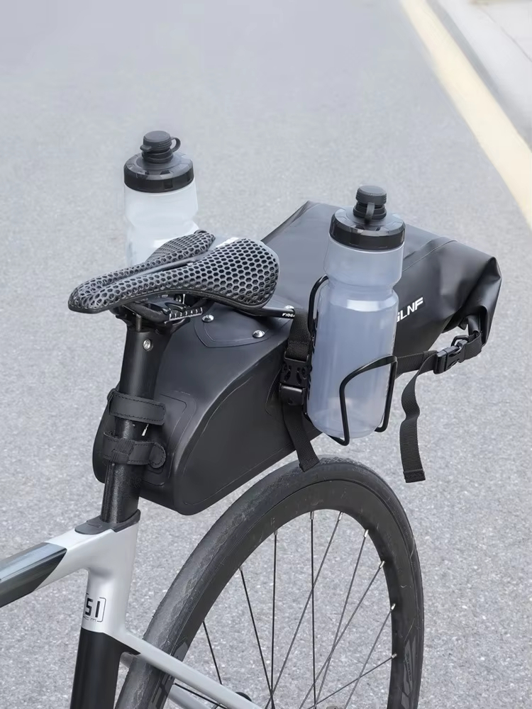 自転車テールバッグ安定ラック固定具サイクリング大型テールバッ - Cycling Gear Travel Bag のレビューと価格